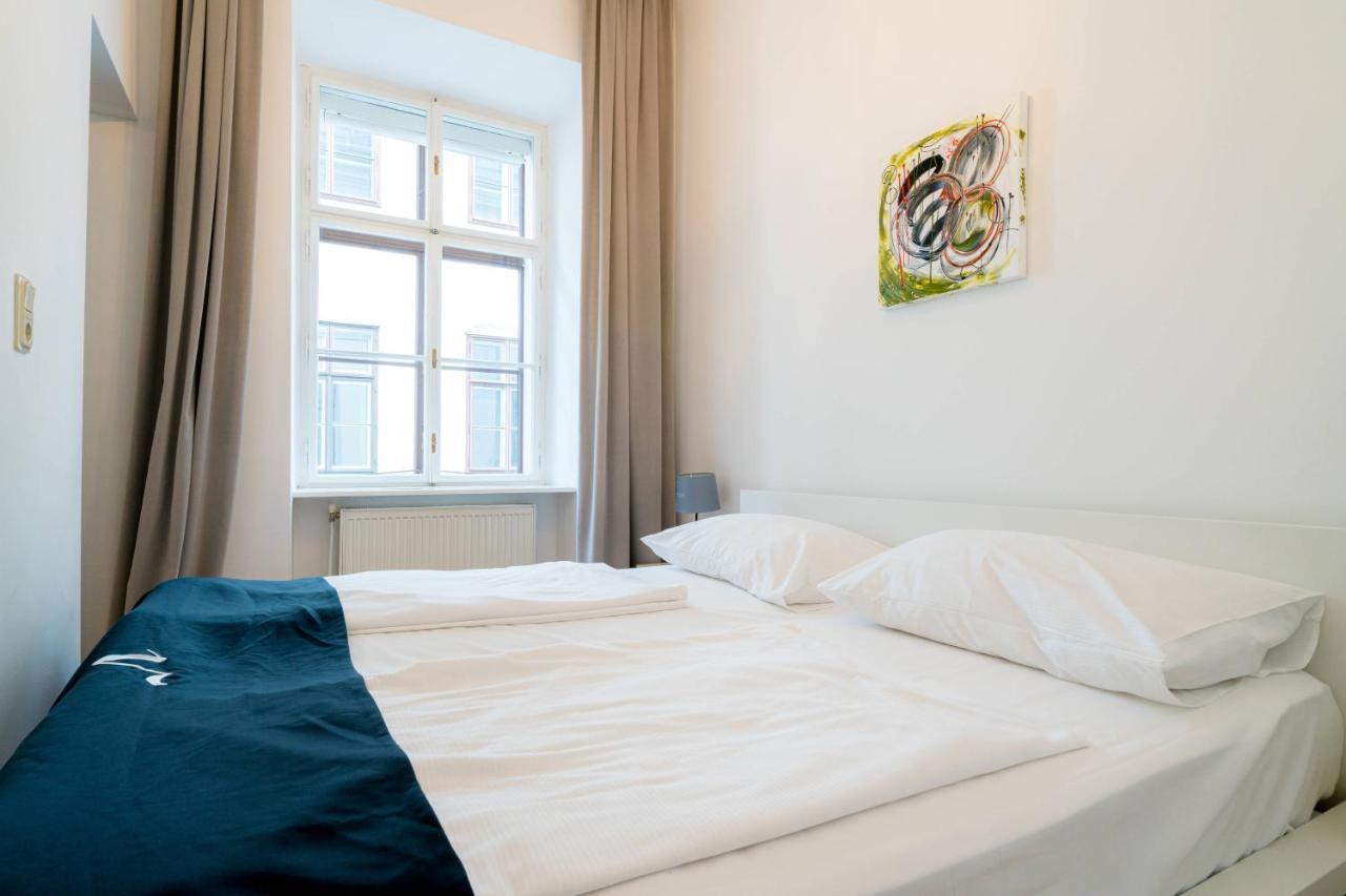 Vienna Residence, Volkstheater - Parliament 外观 照片